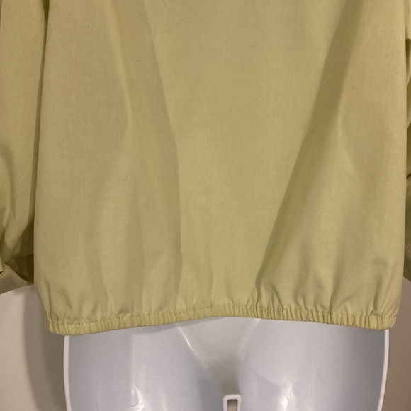 Chico’s Button Down Blouse w/ front tie- size 2 - Picture 3 of 5